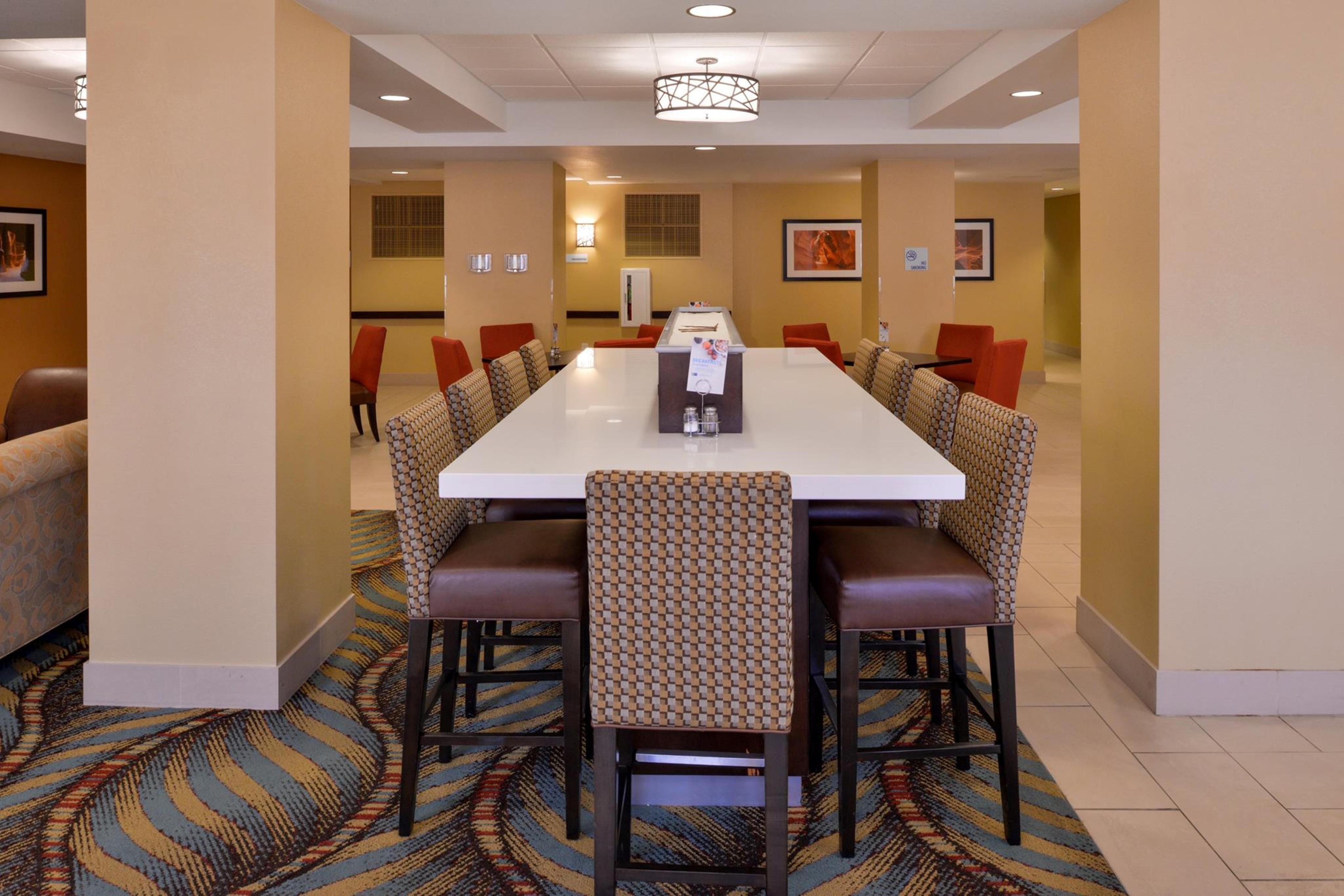 Holiday Inn Express & Suites Page - Lake Powell Area By Ihg Kültér fotó